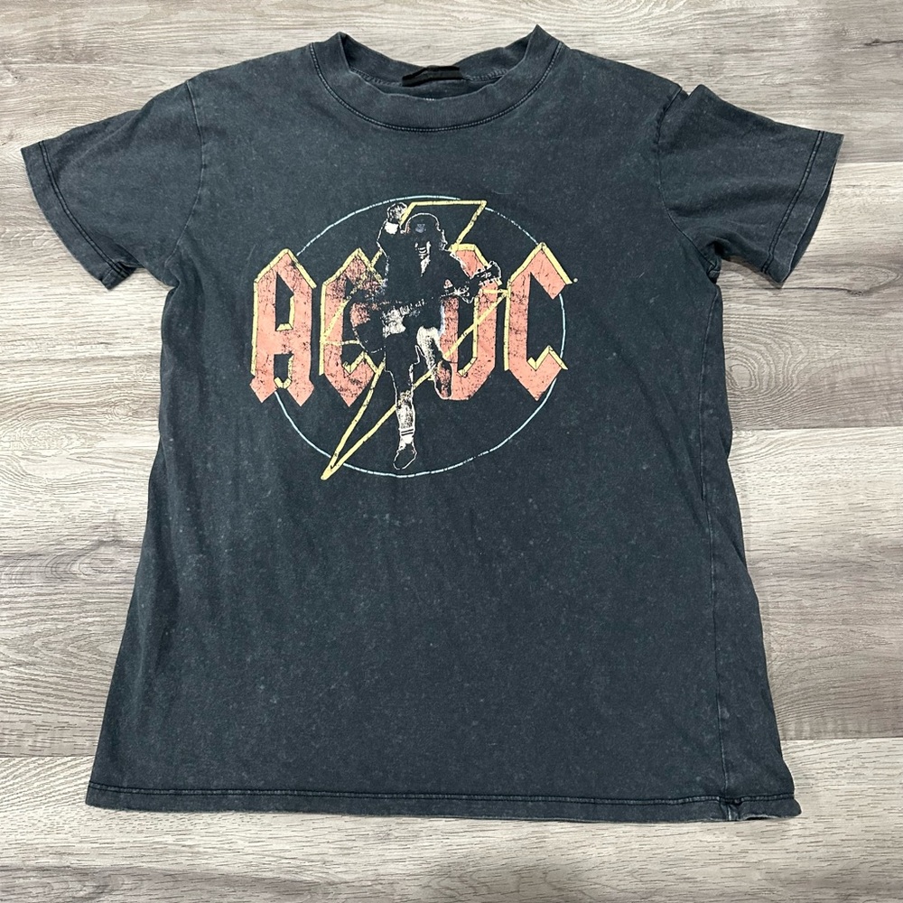 AC/DC Graphic Tee Shirt size Small Women S dark grey color
